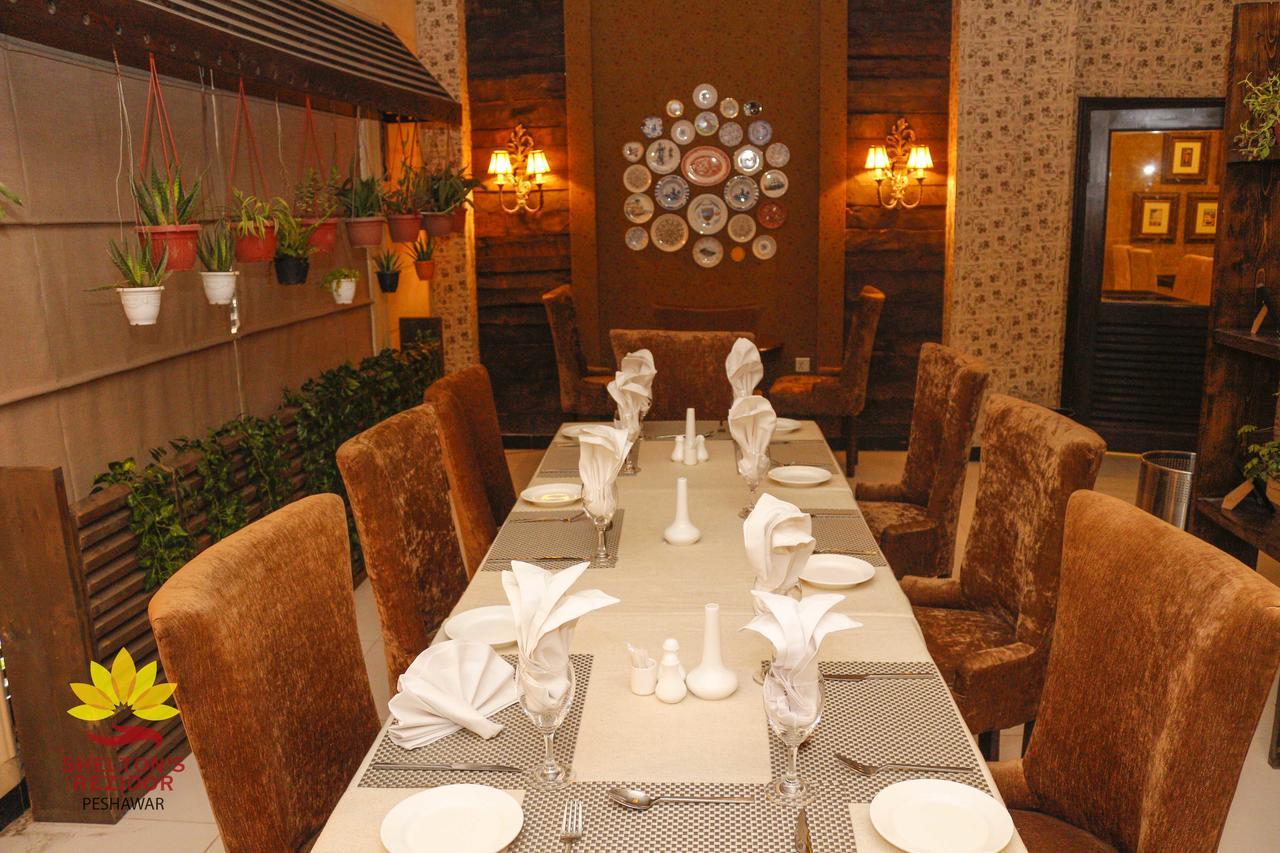 Shelton'S Rezidor Hotel Peshawar Exterior photo